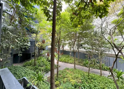 Apartment mit Gartenblick — The Deck Condominium by Lofty
